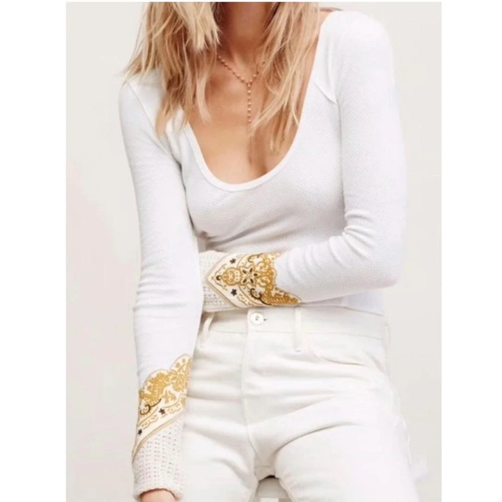 We The Free Thermal Top Womens L Ivory Paisley Cuff Waffle Knit Scoop Neck